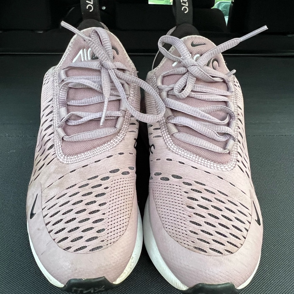 Nike air 270